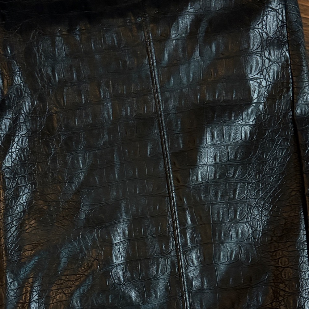 Marc New York Black Textured Pencil Skirt - Picture 2 of 8